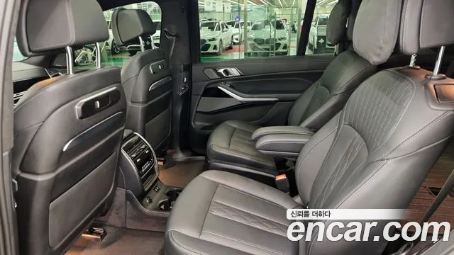 BMW X7 G07 — Фото автомобиля 11