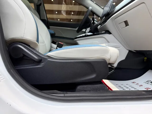 BYD Yuan Pro — Фото автомобиля 26