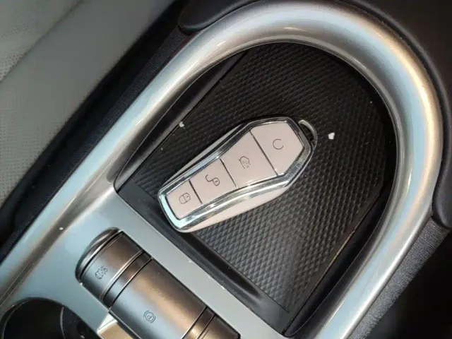 BYD Dolphin — Фото автомобиля 8