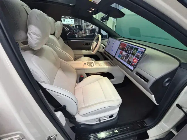 Li Auto i6 — Фото автомобиля 11
