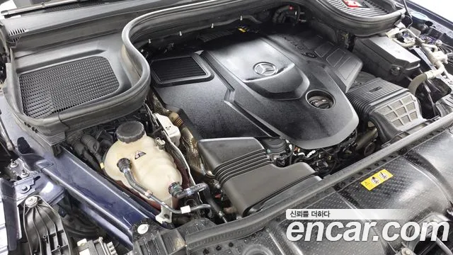 Mercedes-Benz GLE-Class — Фото автомобиля 9