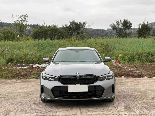 BMW 3 Series — Фото автомобиля 17