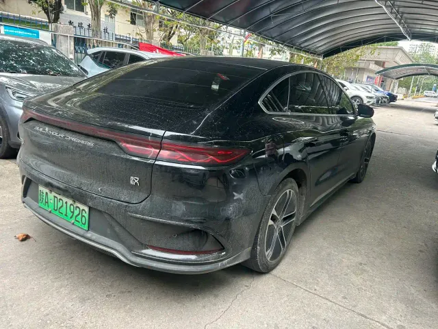 BYD Han — Фото автомобиля 9