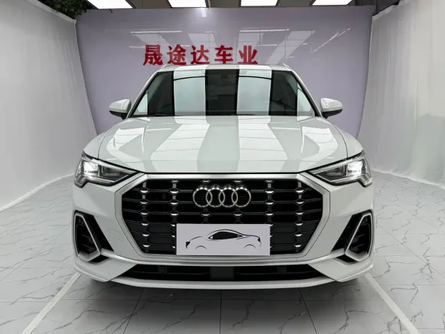 Audi Q3 — Фото автомобиля 2