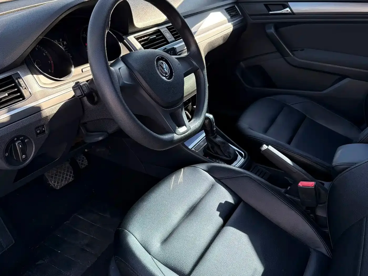 Volkswagen Bora 2019 Bora Legend 1.5L Automatic Fashion China V — Фото автомобиля 9