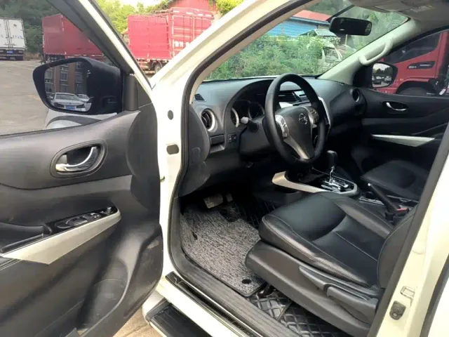 Nissan Terra — Фото автомобиля 15