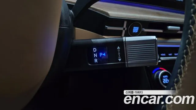 Hyundai Santa Fe — Фото автомобиля 12