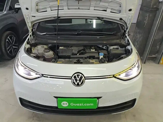 Volkswagen ID.3 — Фото автомобиля 19