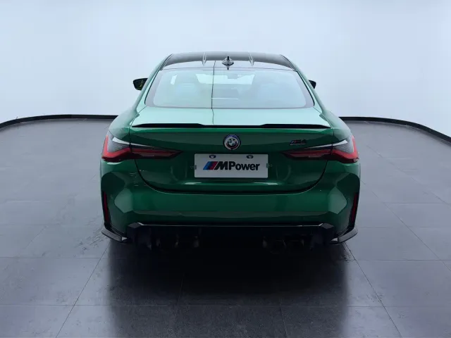 BMW M4 — Фото автомобиля 7