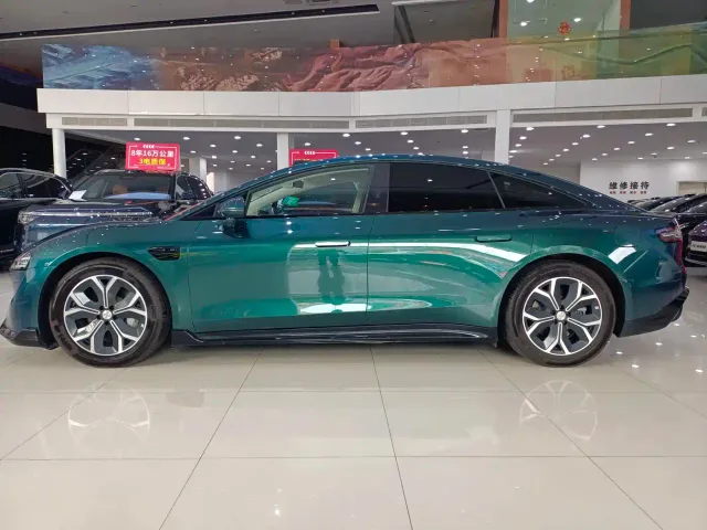 Luxeed S7 — Фото автомобиля 3
