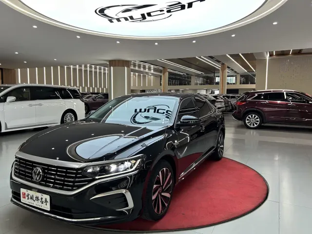 Фотография автомобиля — Volkswagen Passat