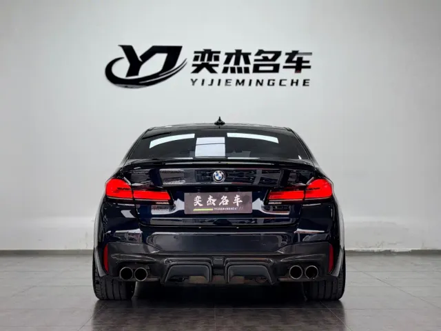 BMW 5 Series — Фото автомобиля 8