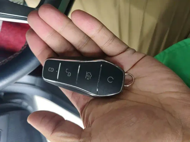 BYD Qin PLUS — Фото автомобиля 8