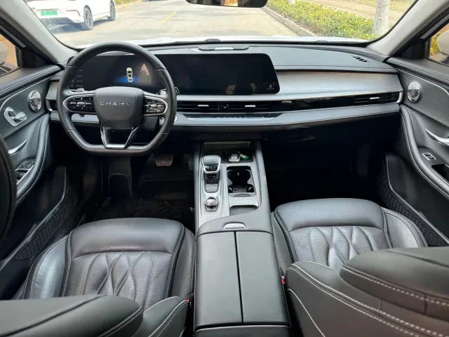 Chery Arrizo 8 — Фото автомобиля 10