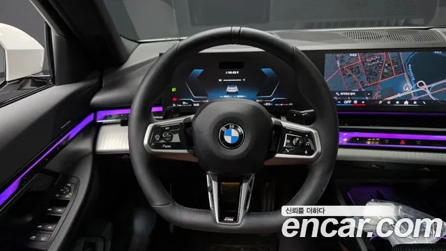 BMW 5-Series 5 серия (G60) 530i xDrive M Sport — Фото автомобиля 12