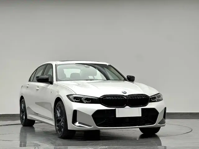 BMW 3 Series — Фото автомобиля 4