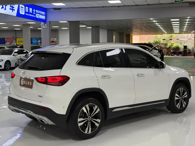 Mercedes-Benz GLA-Class — Фото автомобиля 9