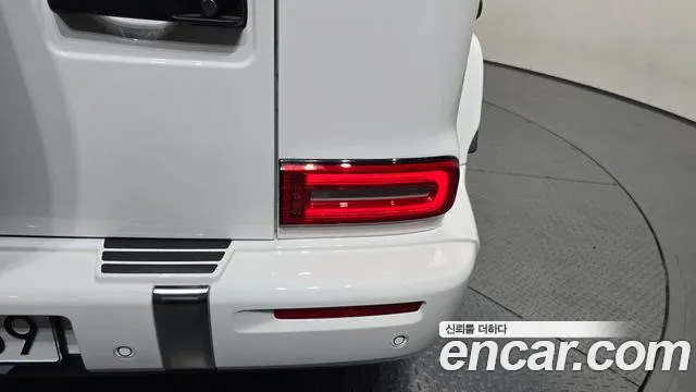 Mercedes-Benz G-Class — Фото автомобиля 21