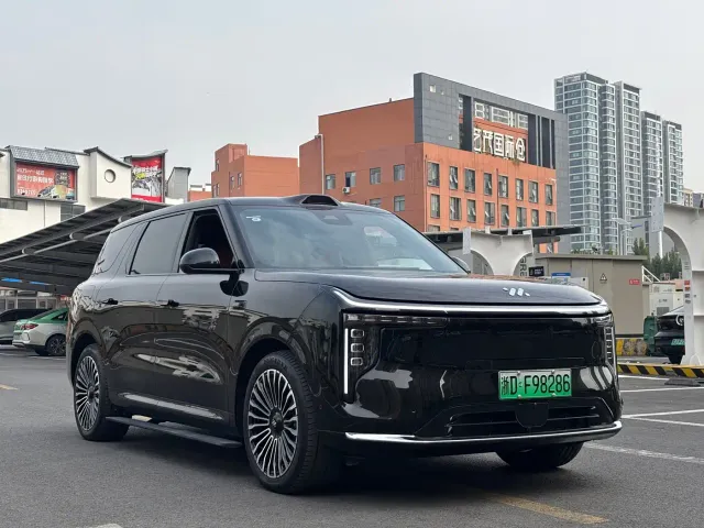 IM Motors LS8 — Фото автомобиля 6