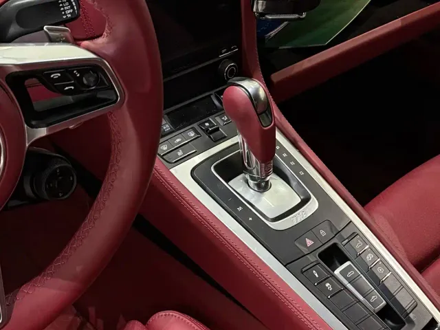 Porsche 718 — Фото автомобиля 6