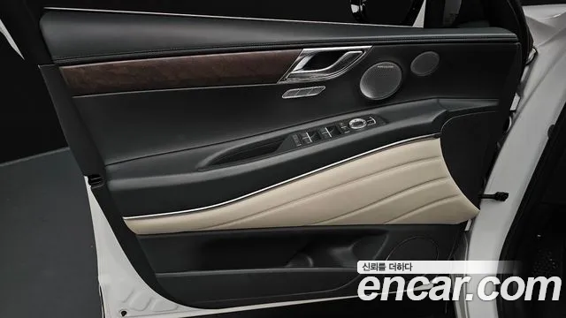 Genesis GV80 — Фото автомобиля 13