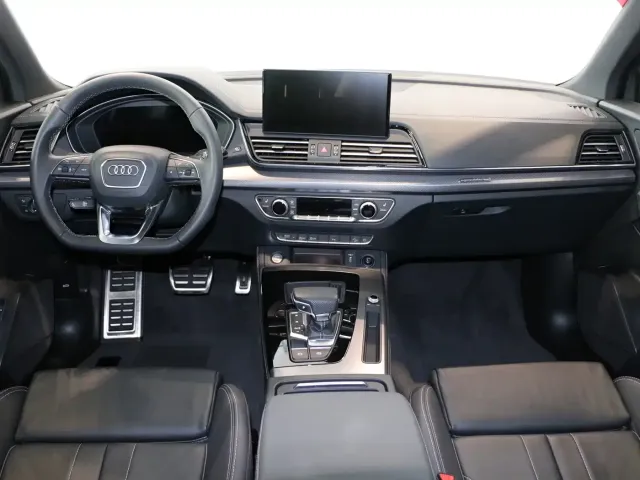 Audi Q5L — Фото автомобиля 7