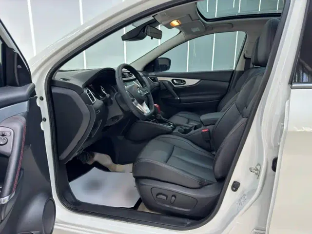 Nissan Qashqai — Фото автомобиля 14
