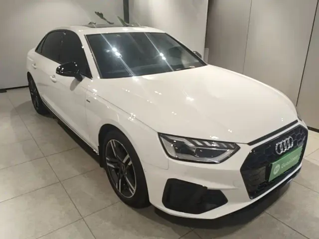 Audi A4L — Фото автомобиля 3