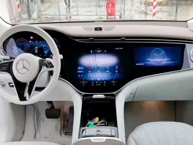 Mercedes-Benz Mercedes-Benz EQS SUV 2025 Model 500 4MATIC — Фото автомобиля 6