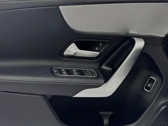 Mercedes-Benz A-Class — Фото автомобиля 19