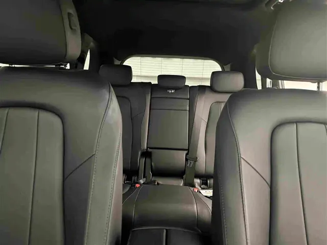 Mercedes-Benz GLB-Class — Фото автомобиля 13