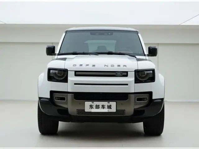 Land Rover Defender — Фото автомобиля 2