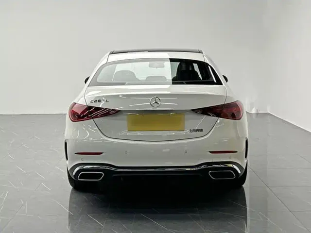 Mercedes-Benz C-Class — Фото автомобиля 10