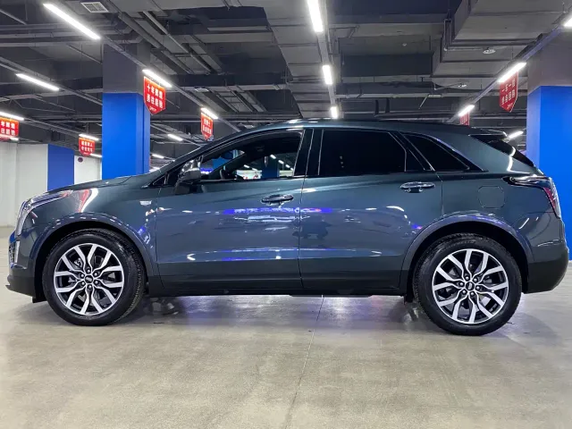 Cadillac XT5 — Фото автомобиля 8