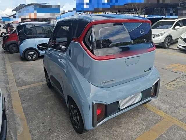 Wuling NanoEV — Фото автомобиля 4