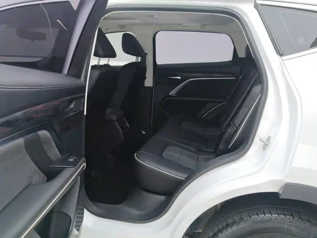 Haval H6 — Фото автомобиля 11