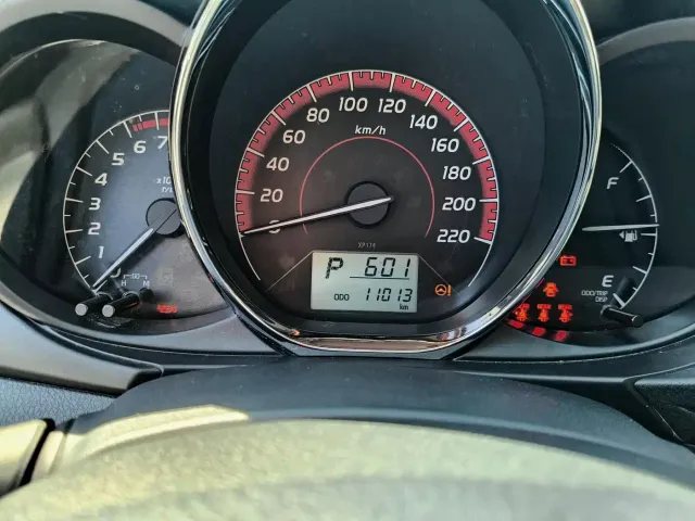 Toyota Vios — Фото автомобиля 8