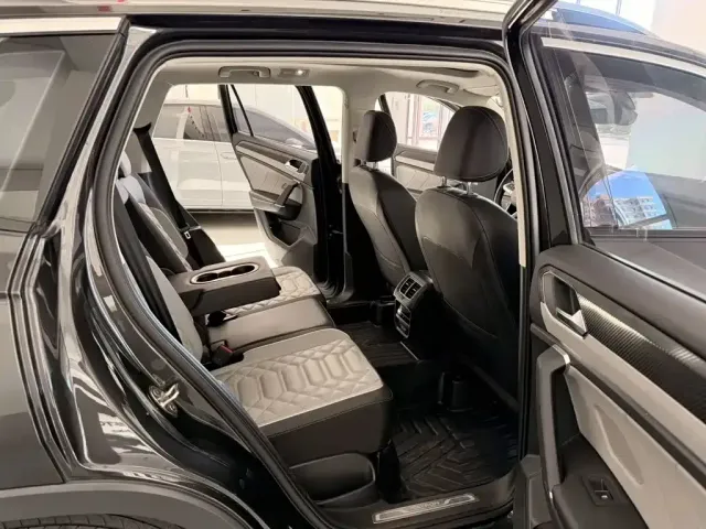 Volkswagen Tayron — Фото автомобиля 14