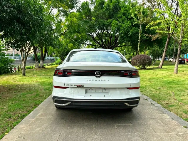 Volkswagen Lamando — Фото автомобиля 5