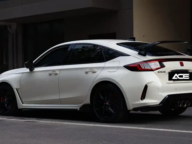 Honda Civic — Фото автомобиля 3
