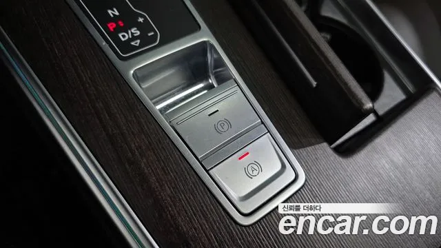 Audi A7 4K — Фото автомобиля 17