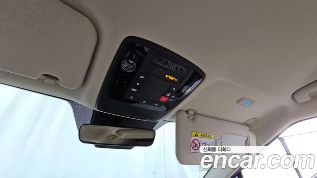 Kia Carnival — Фото автомобиля 27