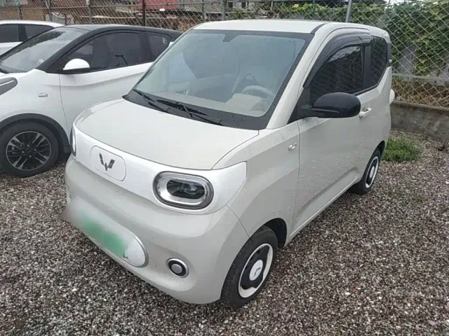 Фотография автомобиля — Wuling Hongguang Mini EV