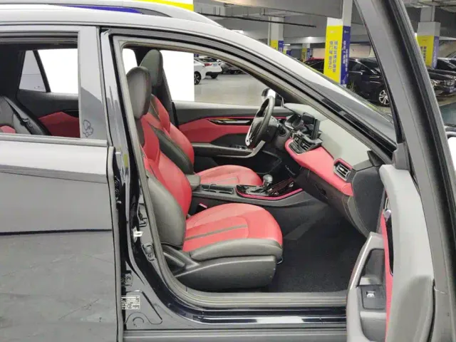 Dongfeng Yixuan GS — Фото автомобиля 8