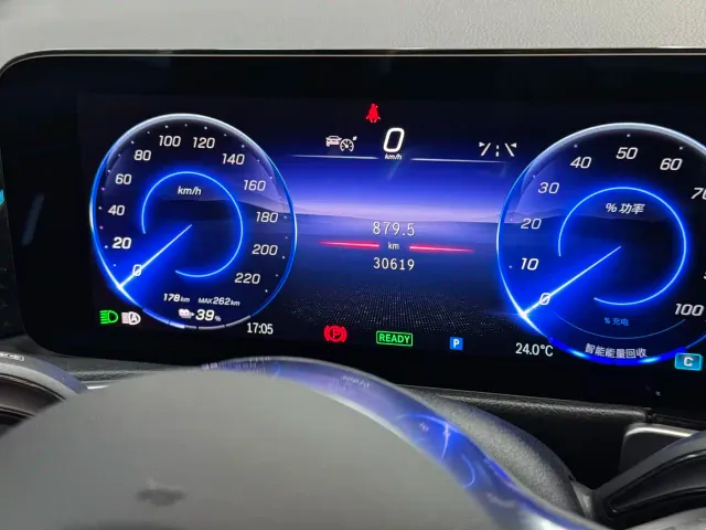 Mercedes-Benz EQB — Фото автомобиля 14