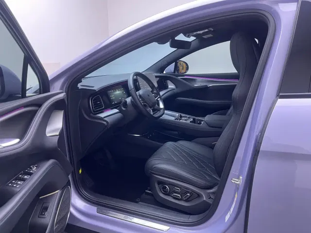 BYD Sealion 07 EV — Фото автомобиля 11