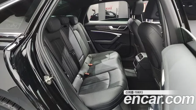 Audi A6 45 TFSI quattro Premium — Фото автомобиля 12