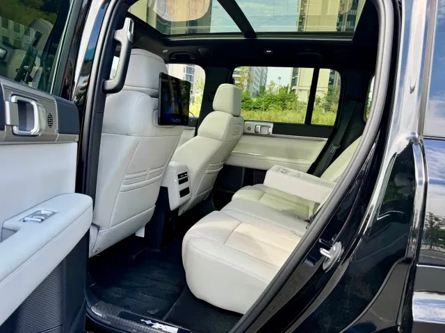 BYD FangChengBao Titanium 7 — Фото автомобиля 8