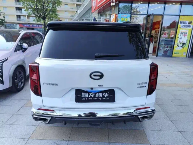 GAC Trumpchi GS8 — Фото автомобиля 8