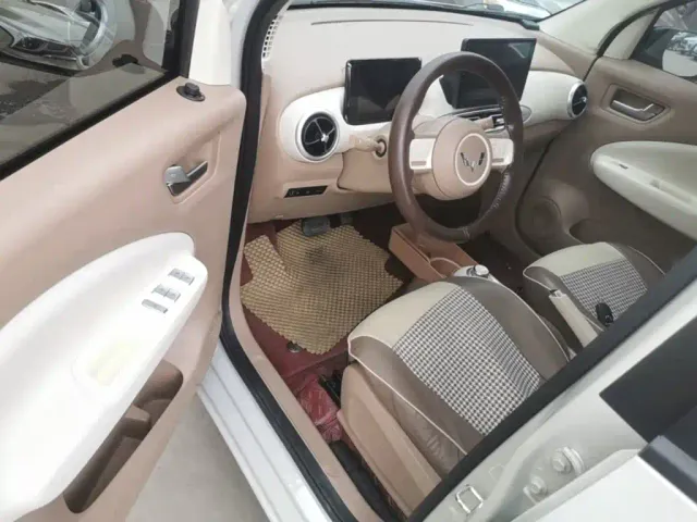 Wuling Hongguang Mini EV — Фото автомобиля 15
